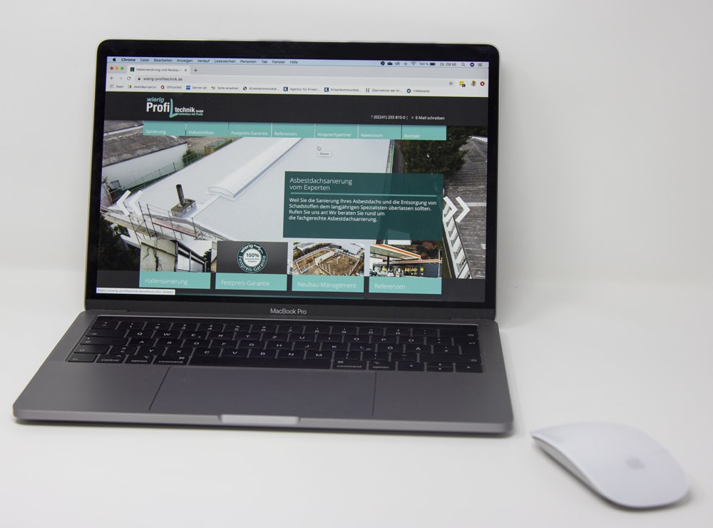 Laptop mit Wierig-Website geöffnet