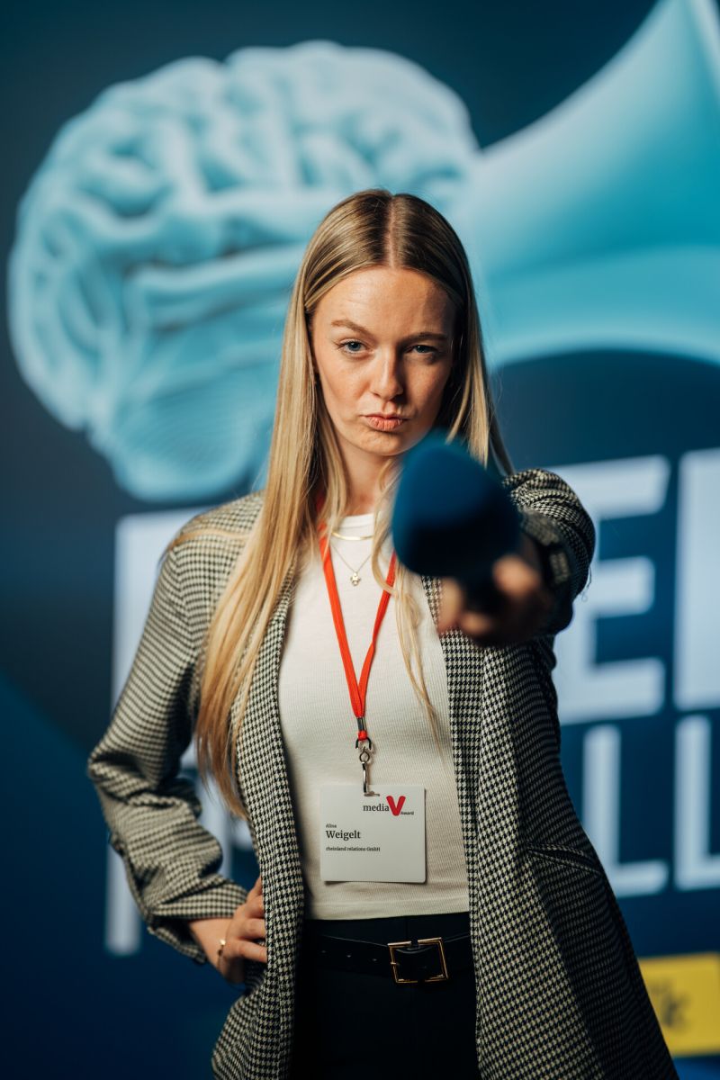 Erstes Mal vor statt hinter der Kamera für rheinland relations – check